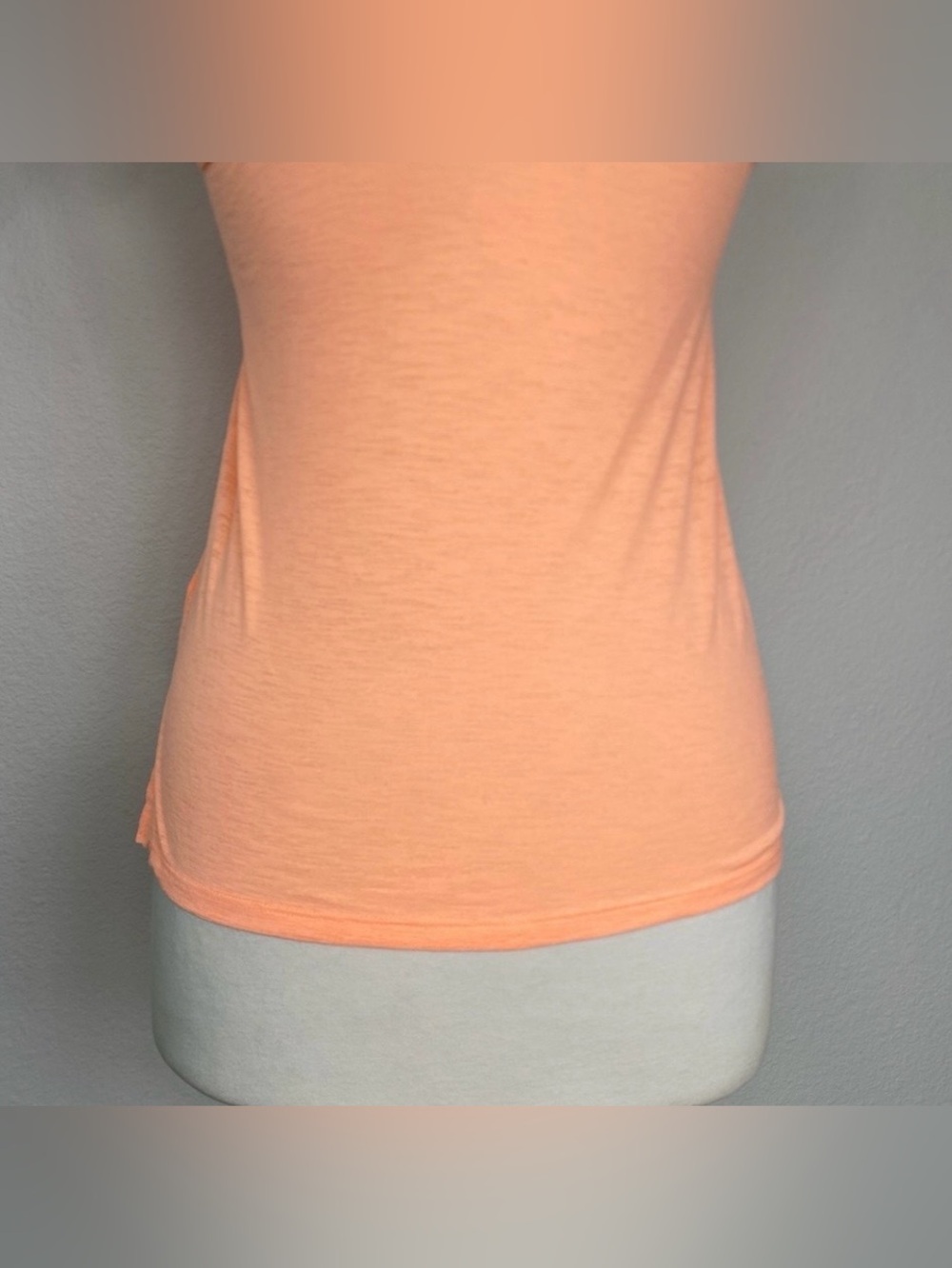Nike Womens Orange Dri Fit Lightweight Racerback Tank Top Gym Running Size Small - Picture 10 of 15